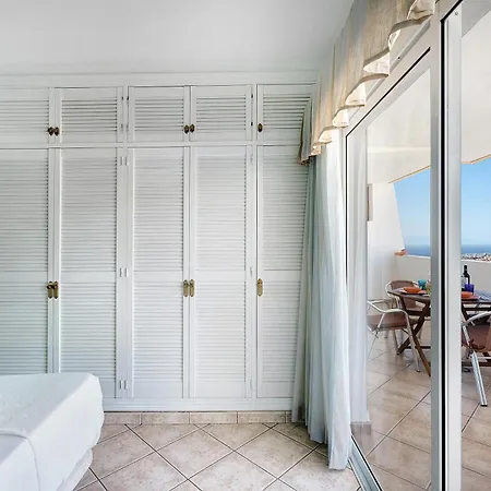 Roque Del Conde Sunset View Apartament *