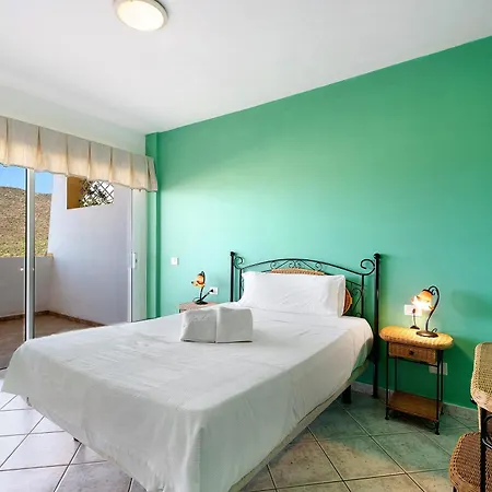 Roque Del Conde Sunset View *